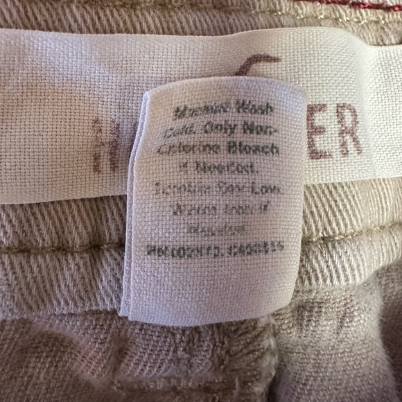 VINTAGE Hollister Women's Shorts - Light Pink, Olive Green, Khaki - Picture 12 of 12